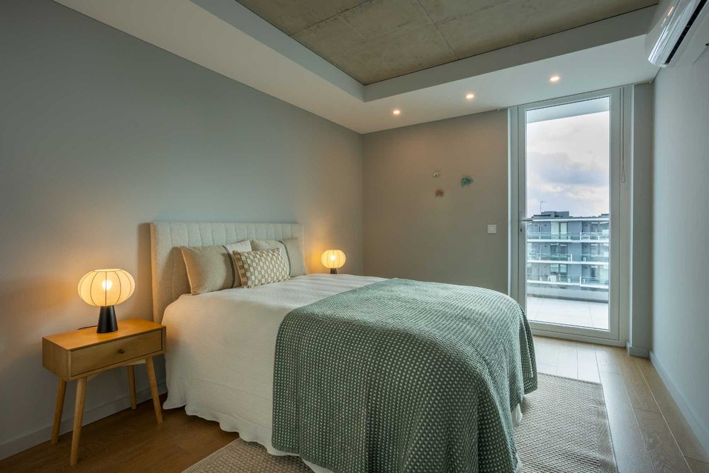 T1 no último piso com varanda 13,5 m² e exposição sul