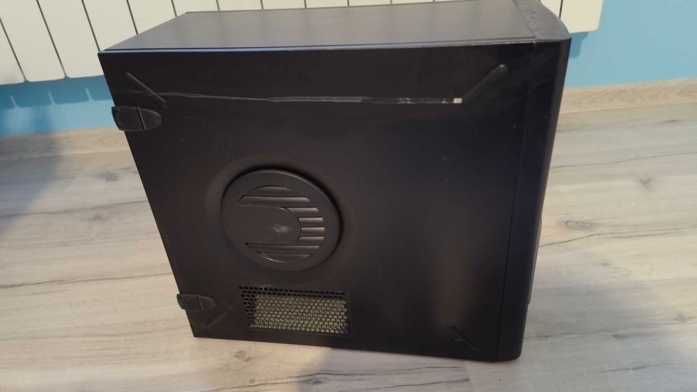 Komputer stacjonarny