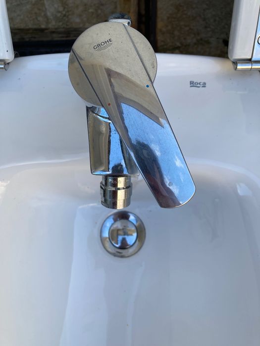 Bidé Roca com torneira Grohe - Como novo