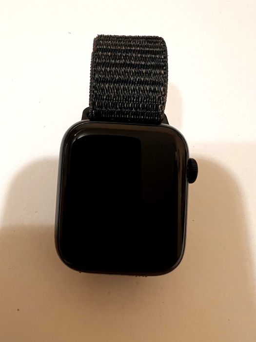 Apple Watch SE 2 Midnight 44 mm, GPS + Cellular