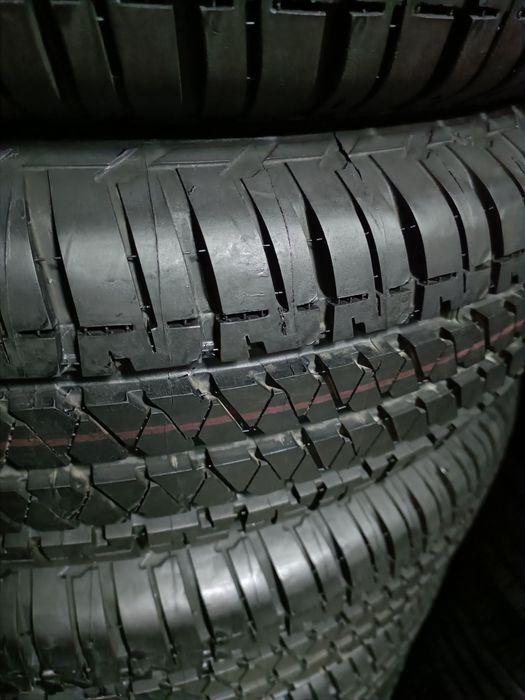 Pneus 195/80/15 ou 195 R15