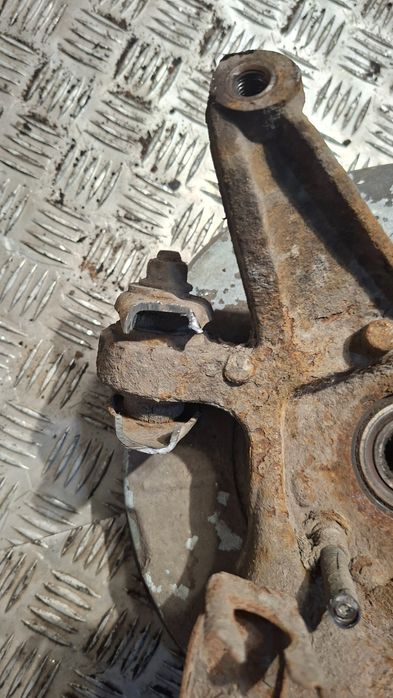 Zwrotnica Wahacz Lewy Tył Bmw E46 2.0D