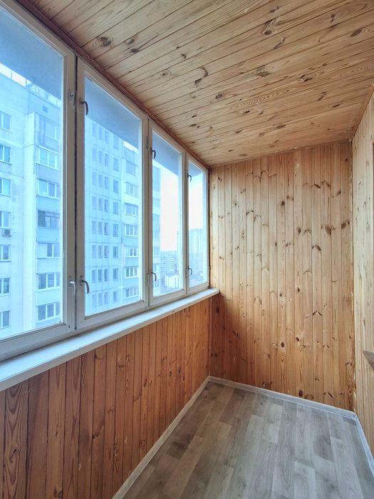 Продаж 3 кім. кв. вул. Новаторів,22В