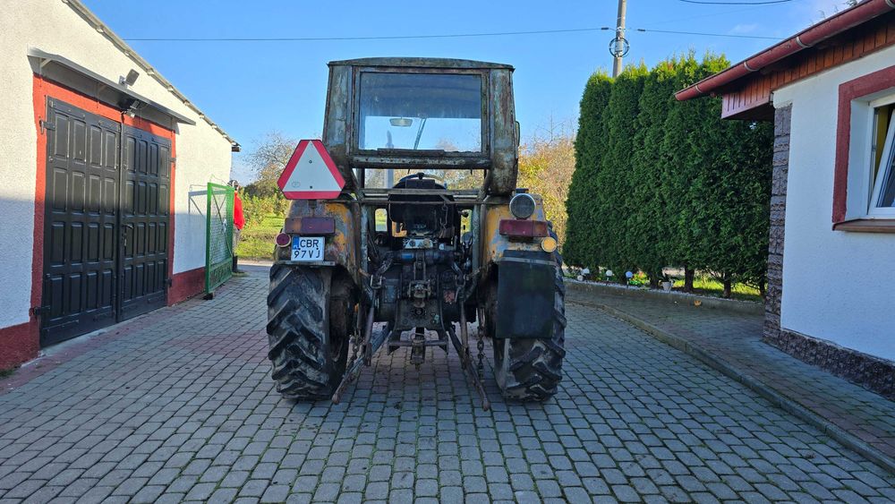 Ursus C 4011, C-360, C-355