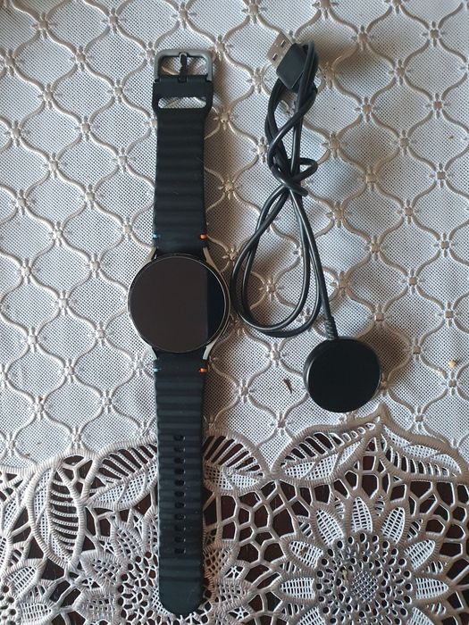 Samsung galaxy watch 4 44mm GPS 100% sprawny