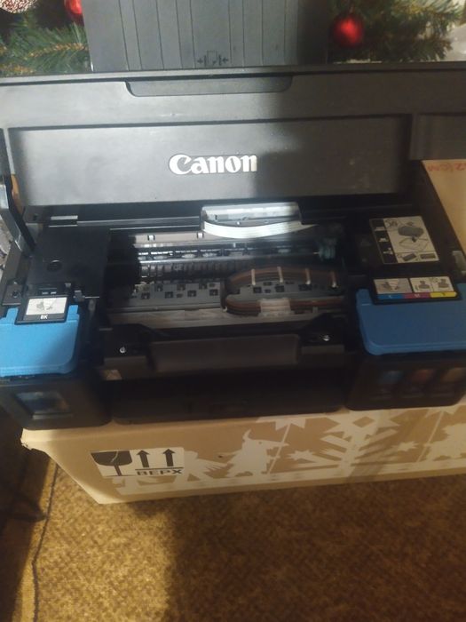 Принтер кенон 2411