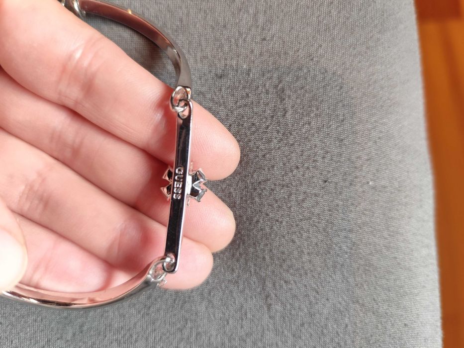 Pulseira Guess Flor Zircônia