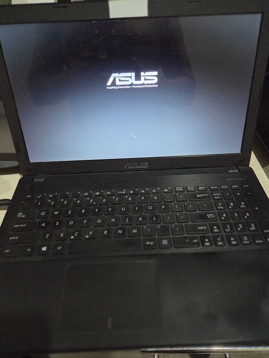 ASUS X551M uzywany