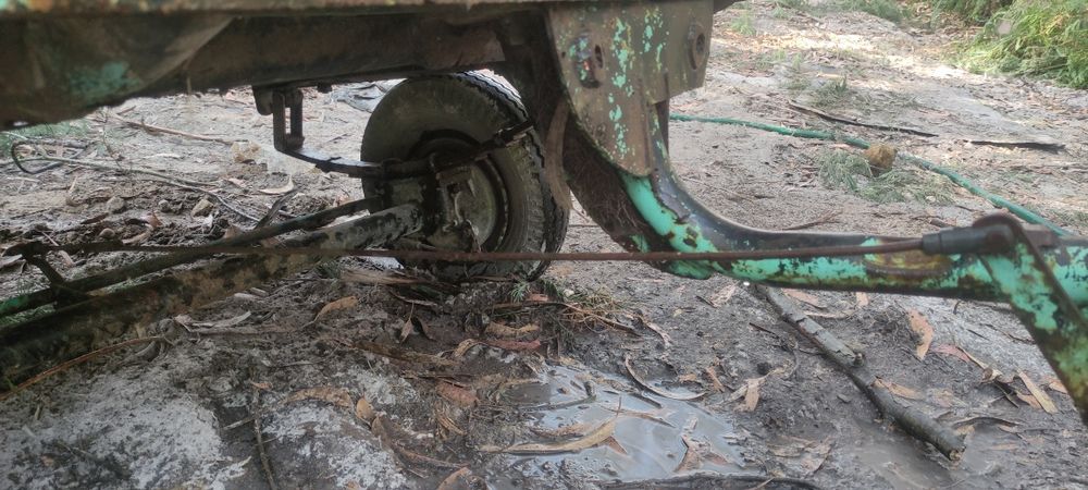 Triciclo Famel para restauro