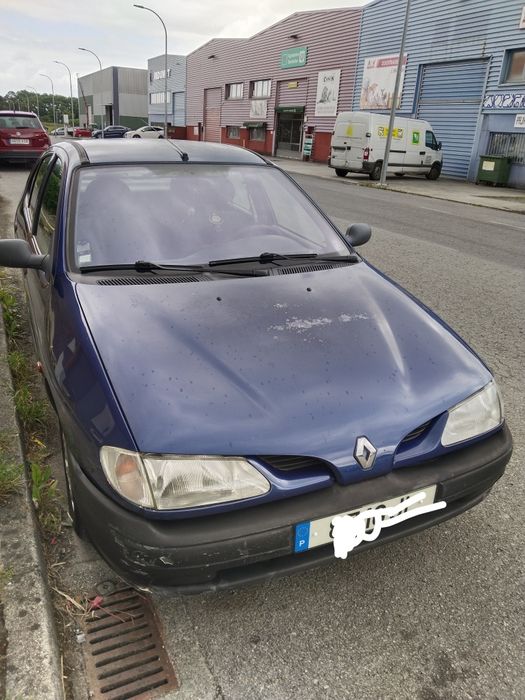 Megane 1.9 Diesel 1998  1.000 €