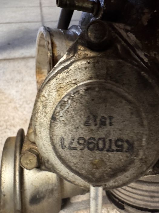 Volvo 2.4t pecas varias Motor