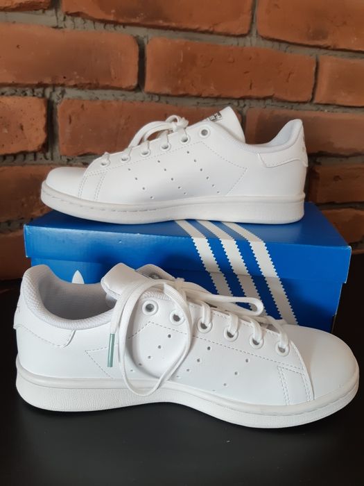Adidas Stan Smith J nowe sneakersy trampki białe holograficzne 36 2/3