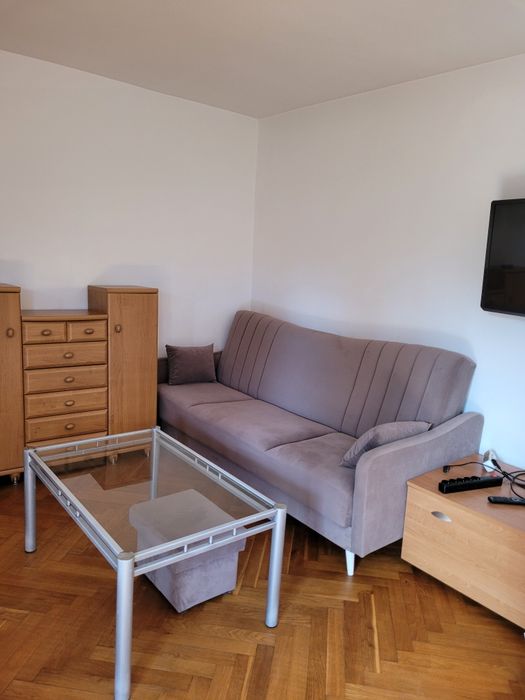 Mieszkanie z balkonem w pobliżu Ogrodu Saskiego(ul. Ćwiklińskiej)