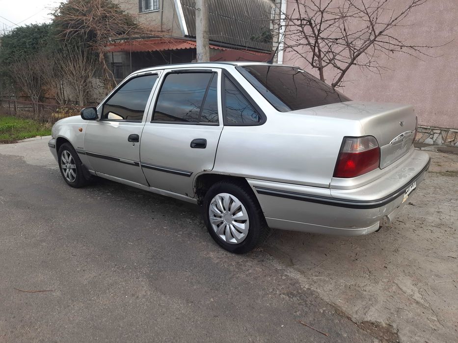 Продам Daewoo Nexia в нормальном состоянии