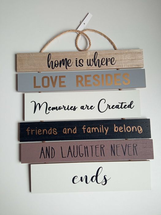 Napis ścienny drewniany