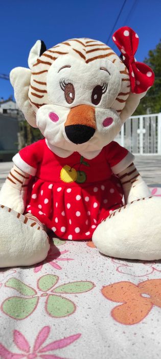 peluche de Tigresa Adorável – Como Novo