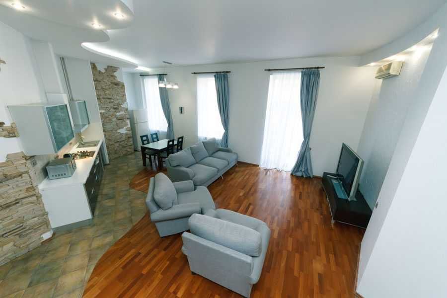 4к Майдан, Крещатик