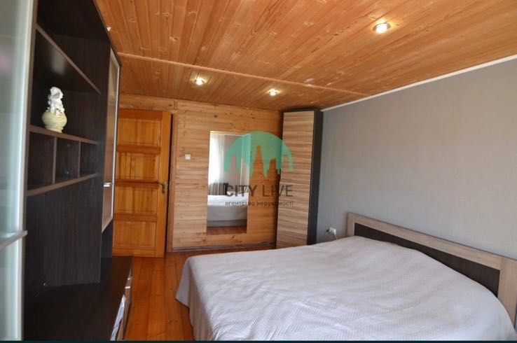 Здається в оренду двоповерховий будинок у, м. Косів .