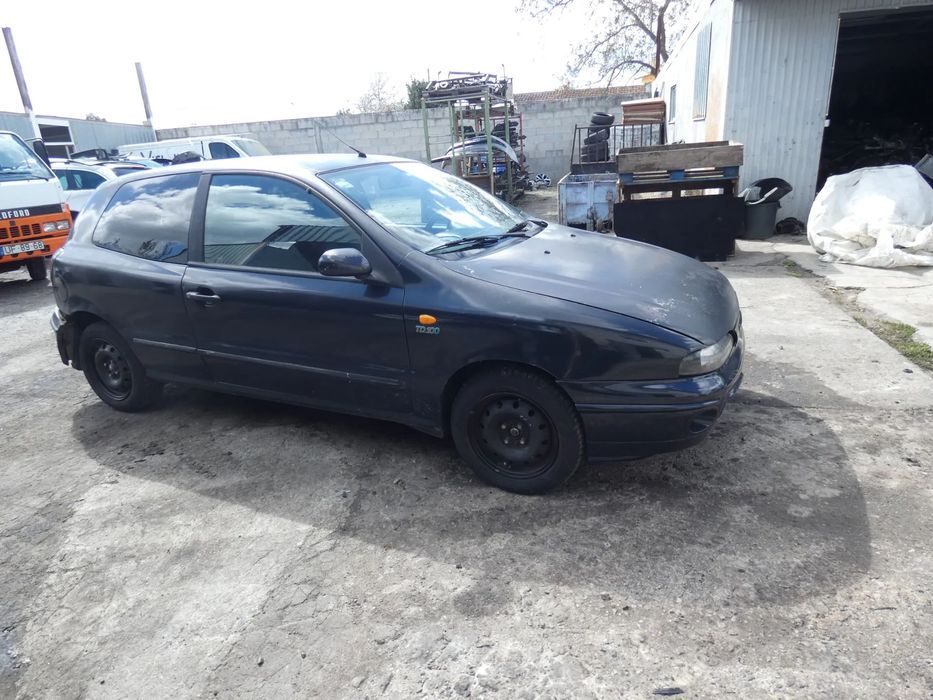 Fiat Bravo para peças