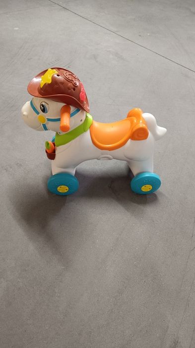 Cavalo com baloiço chicco