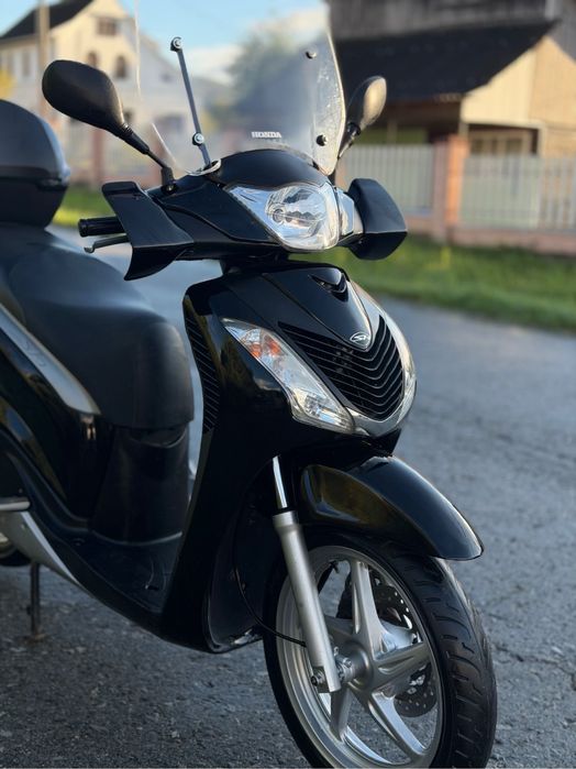 Honda sh 150i 2012