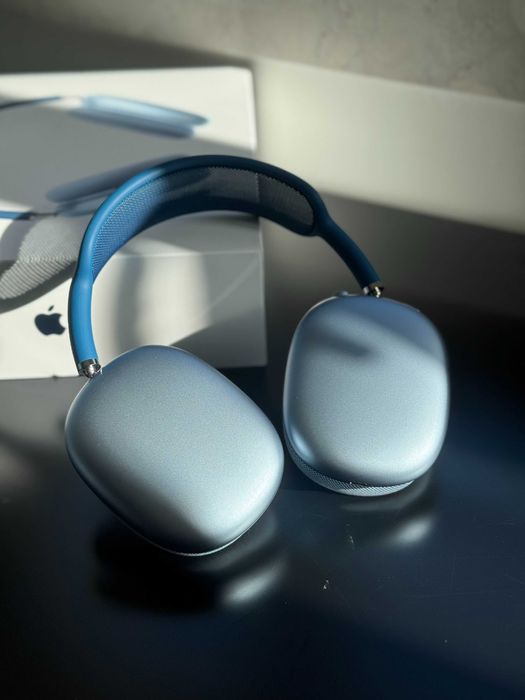 Airpods Max. Blue color. New