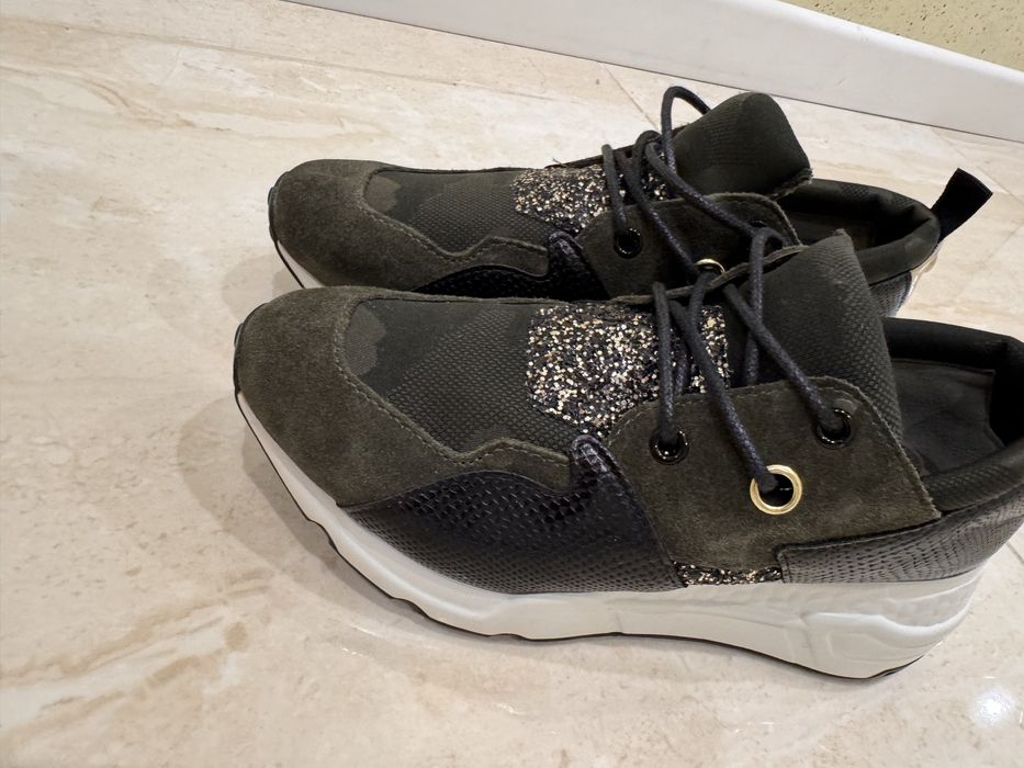 Кросівки Steve Madden