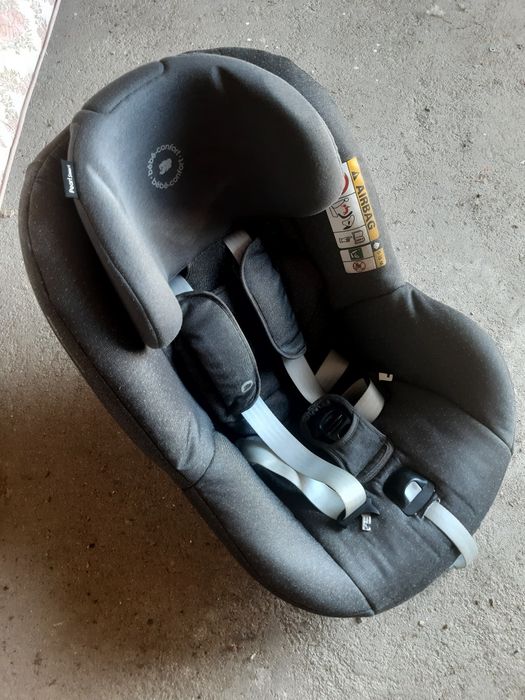 Caseira e base isofix auto Pearl Smart i-size + base isofix