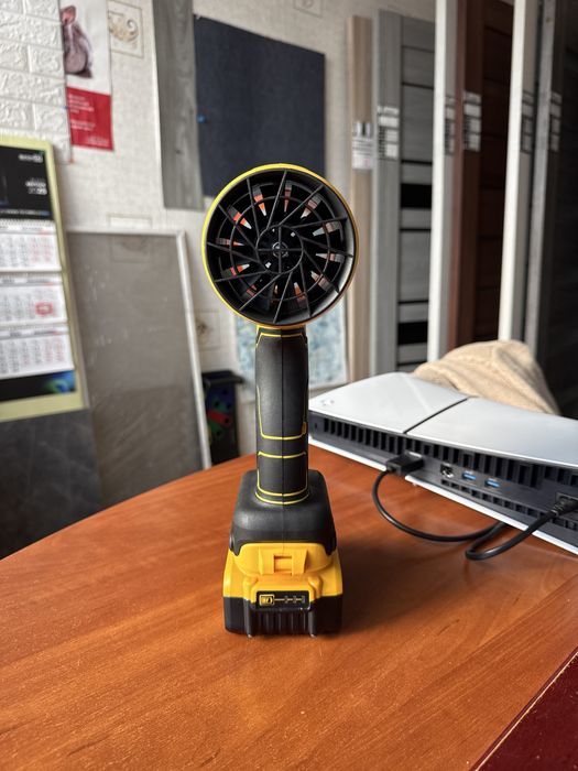 Дуйка под dewalt аккумулятор (турбо)