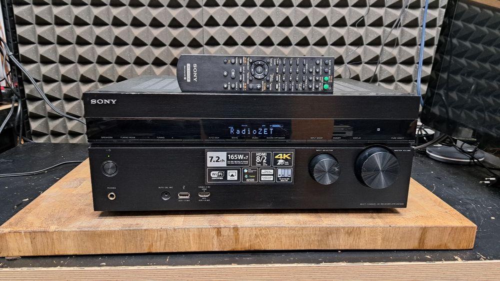 Amplituner Sony STR-DN1040 z pilotem