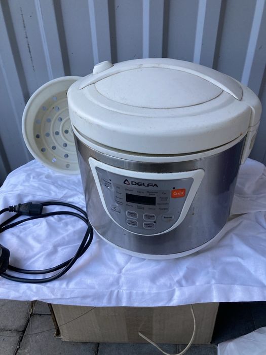 Продам мультиварку Delfa