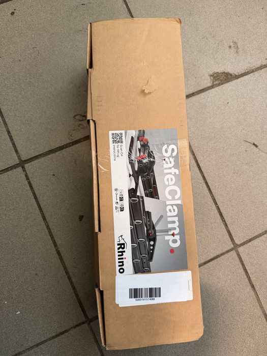 System mintażu drabiny na dachu samochodu