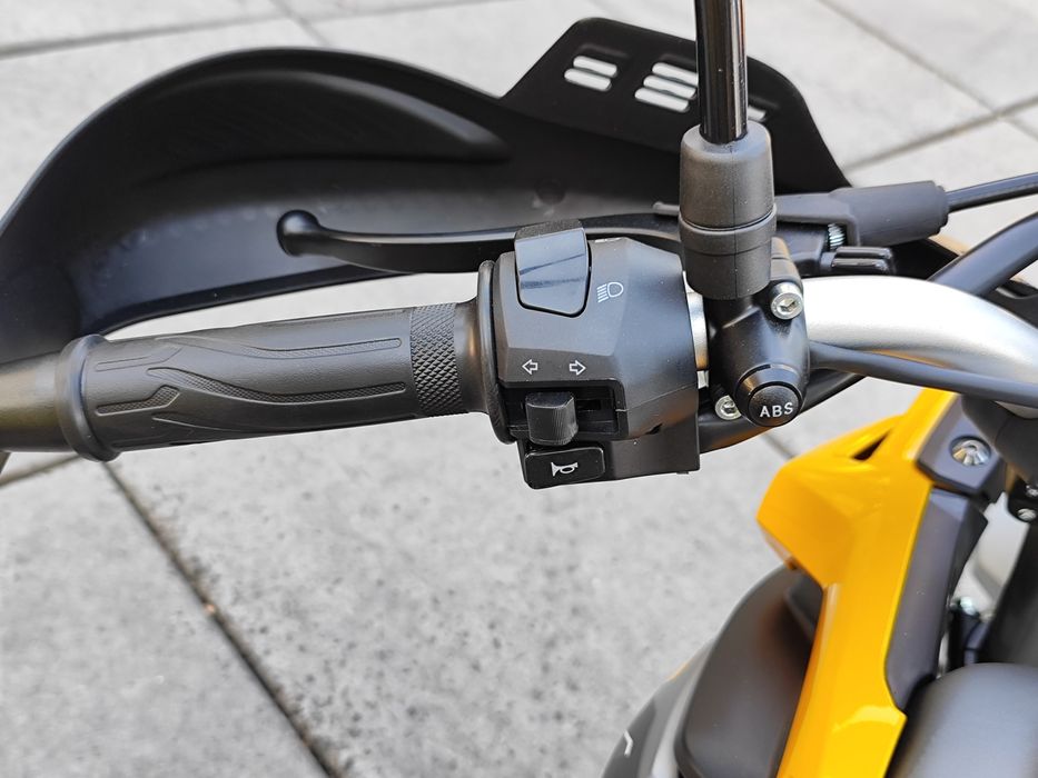 Продам мотоцикл Voge 300 Rally EFI ABS 2025