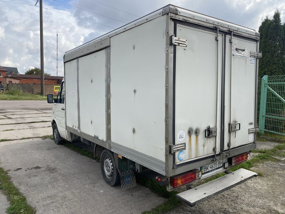 Фольцваген LT2.5 дизель 2000р