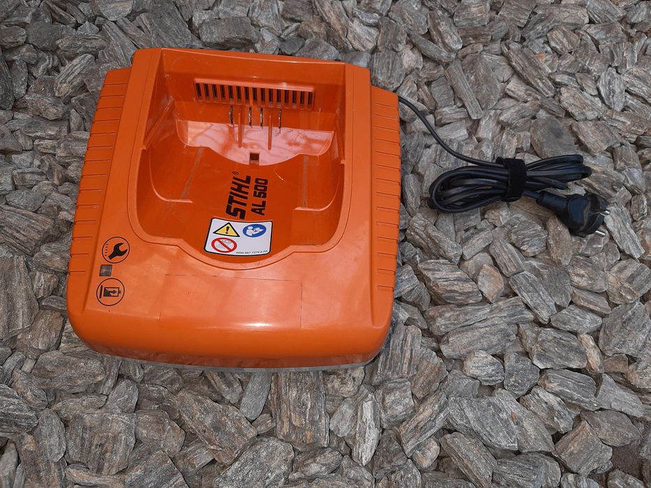 Ładowarka STIHL AL 5OO