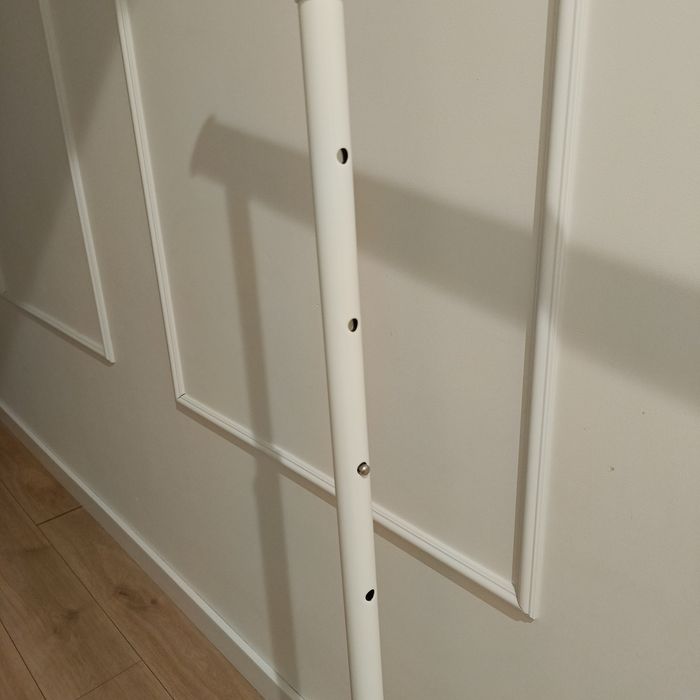 Wieszak Rigga na ubrania Ikea