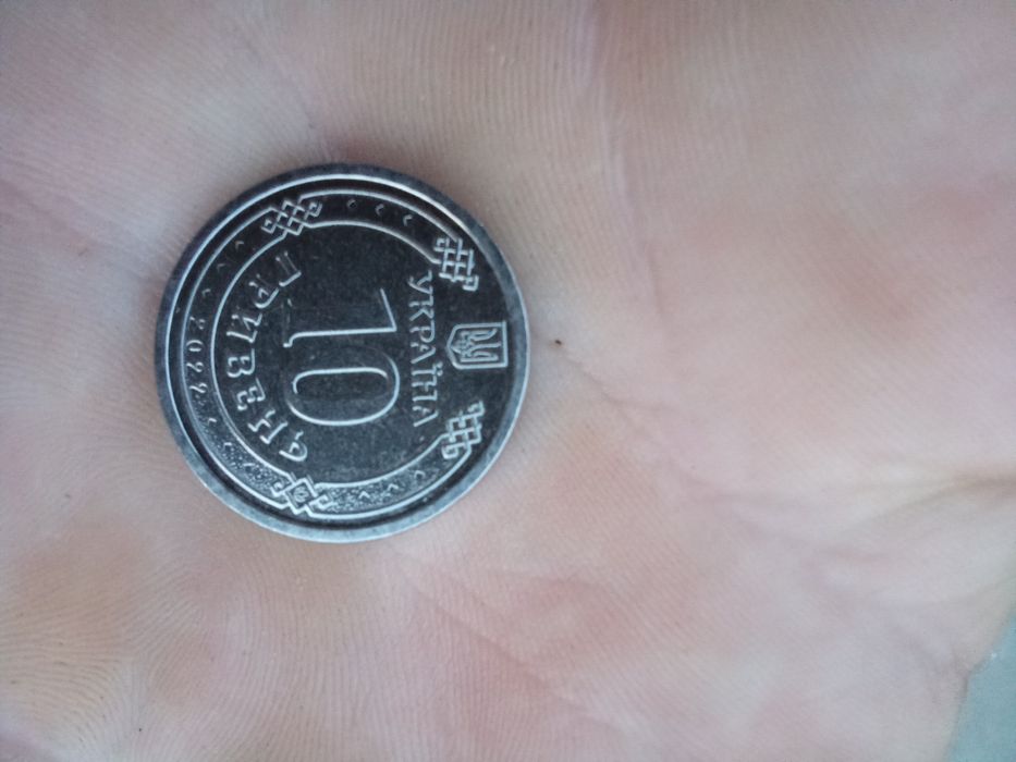 Продам монету...