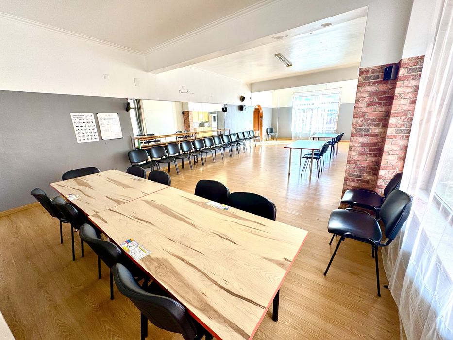 Aluguer sala para festas com Insuflavel e Trampolim