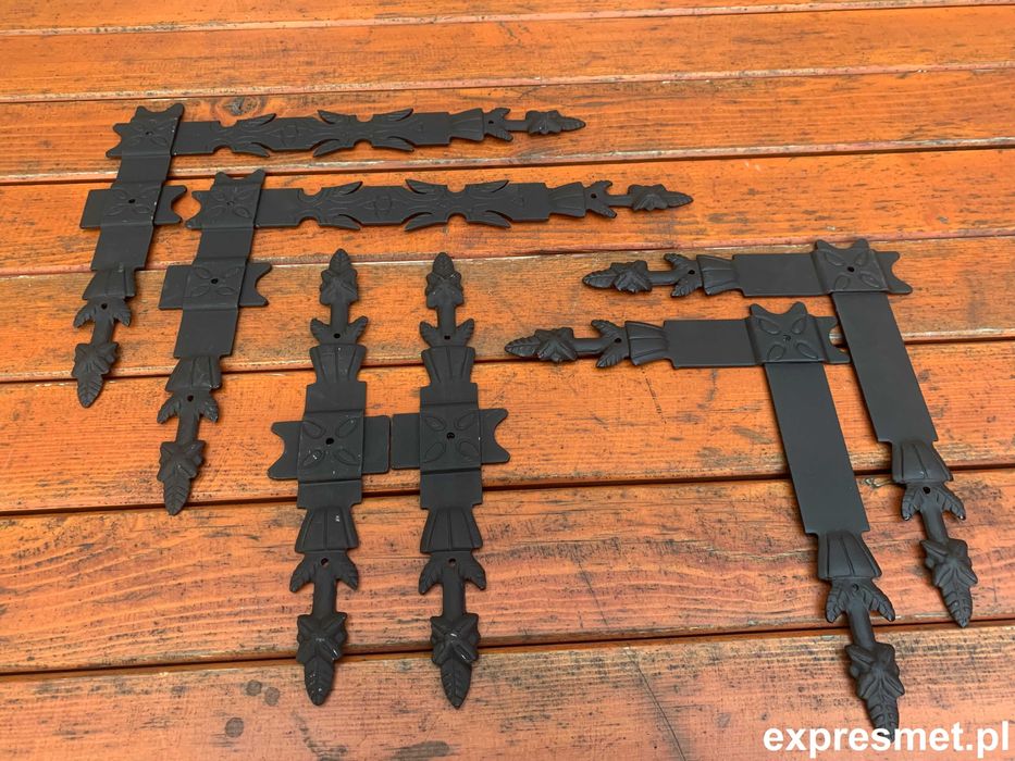 Kute zawiasy Ozdobne Narożniki okienne drzwiowe kute  RÓŻNE 30cm 40cm