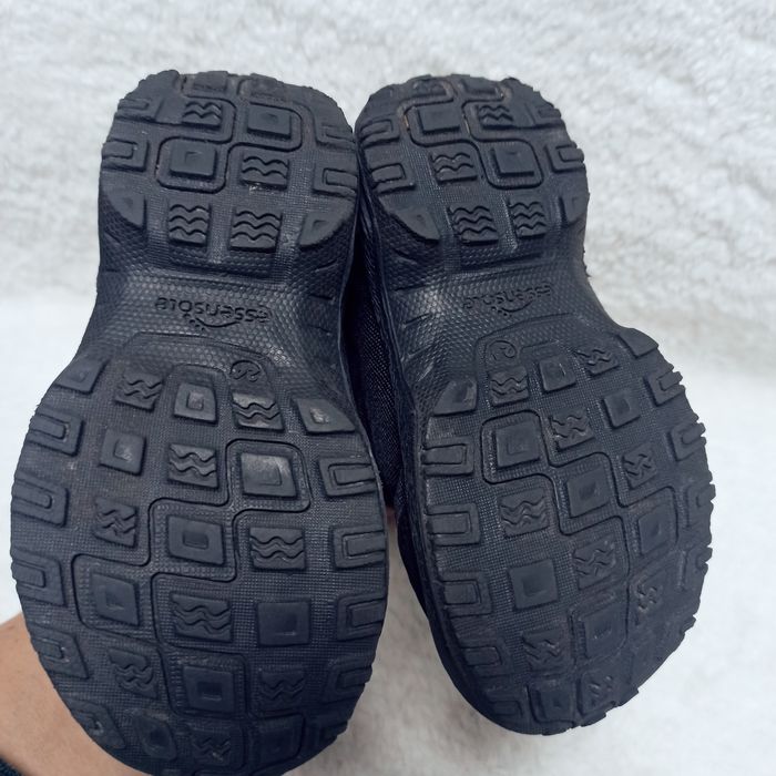DECATHLON 24 розмір,  устілка 15-15.5 см Зимові Термочобітки для хлопчика