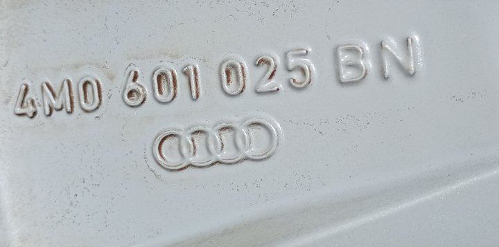 Koła Oryginalne Audi 255/55/19 Idealne Q3 Q5 Q7 Q8 A4 A6 Allroad