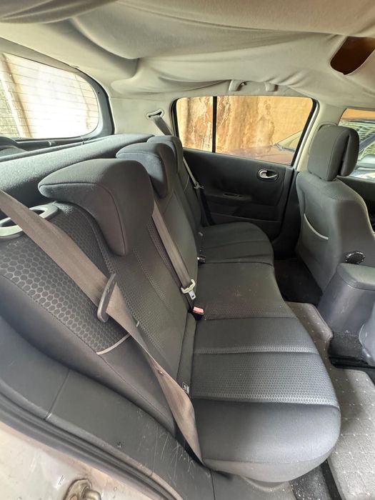 Renault Megane 1.5 com afazeres