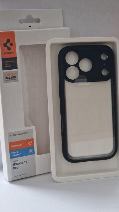 Etui SPIGEN Ultra Hybrid ACS10343 do Iphone 17 Pro Matte Black + szkło