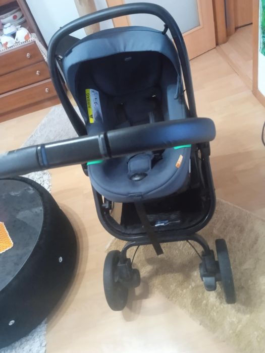 Vendo carrinho de bebe