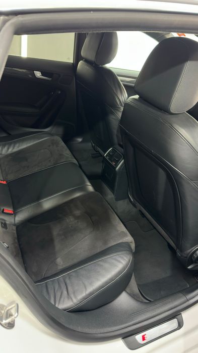 AUDI A5 2.0 TDI 177CV  Impecável