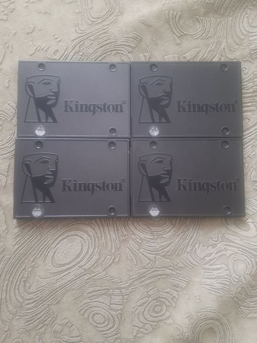 Ssd диски Kingston разных объемов.