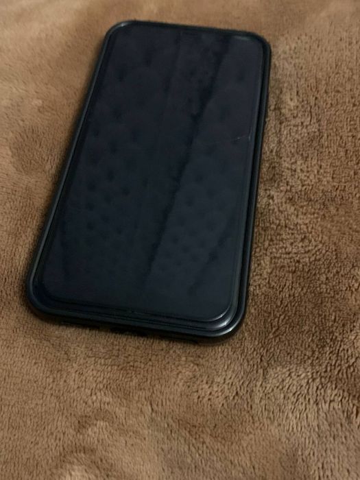 Продам iphone 11