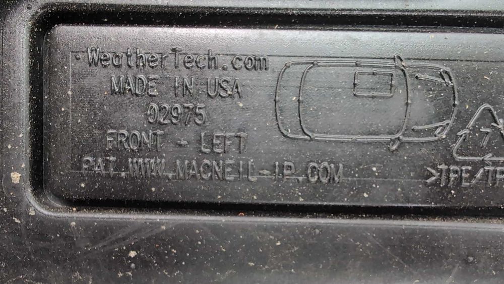 Комплект передніх килимків салону WeatherTech 2шт для Audi A6 2019 - 2023 (C8)