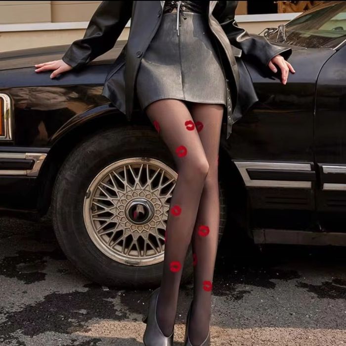 Трендовые ажурные колготы колготки сетка губы губки