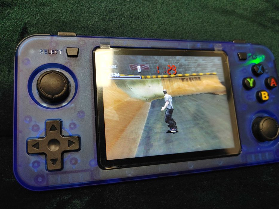 > Retro Konsola Przenośna R36H > Prawdziwe SCREENy!